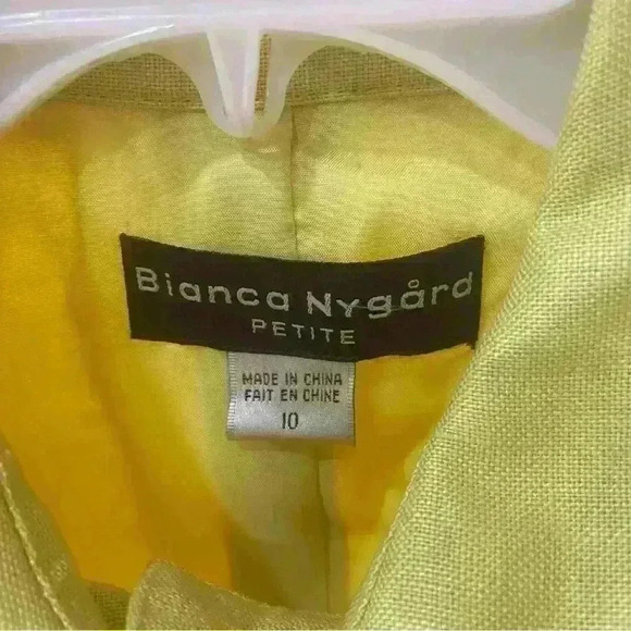 Bianca Nygard 100% linen Blazer. Size 10P. - Picture 7 of 7